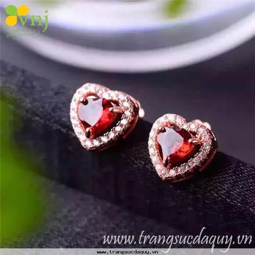 Bông Tai Garnet đỏ Trái Tim