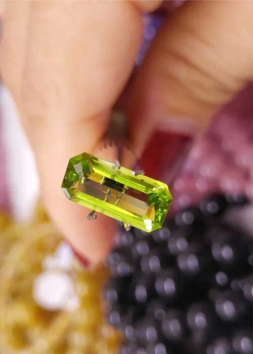 Đá Peridot