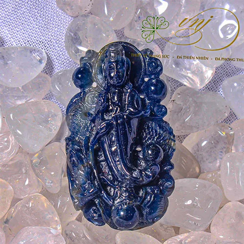 Long Đầu Quán Âm Đá Sapphire