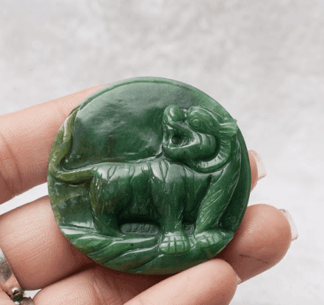 Mặt dây chuyền ngọc bích chạm Hổ MDCH6002