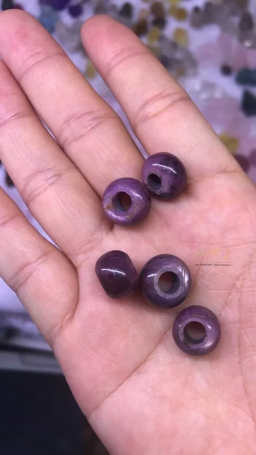 charm thạch anh tím