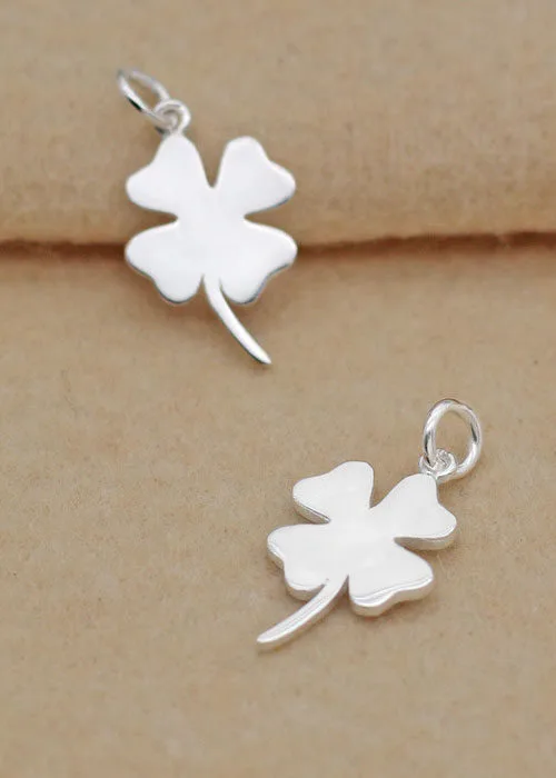 Phụ Kiện Charm Bạc  Cỏ 4 Lá CT01