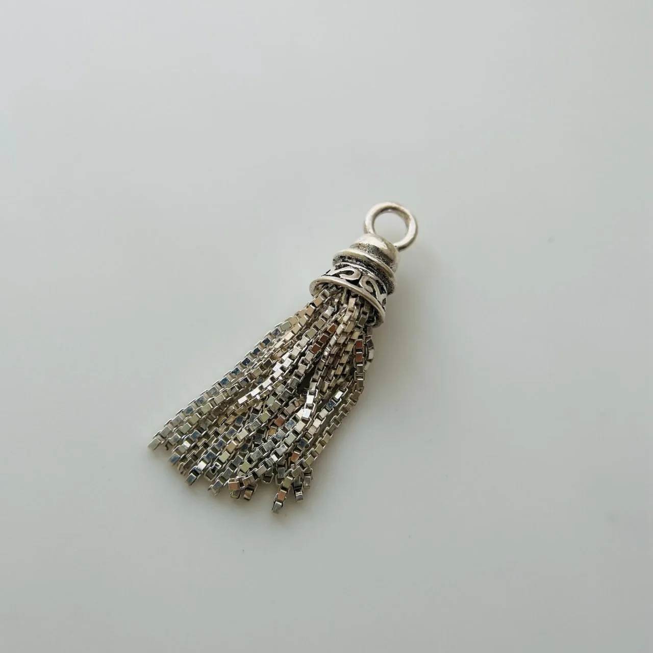 Charm Bạc Tua Ct16