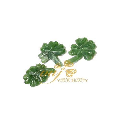 Cỏ 4 Lá Ngọc Bích (2)