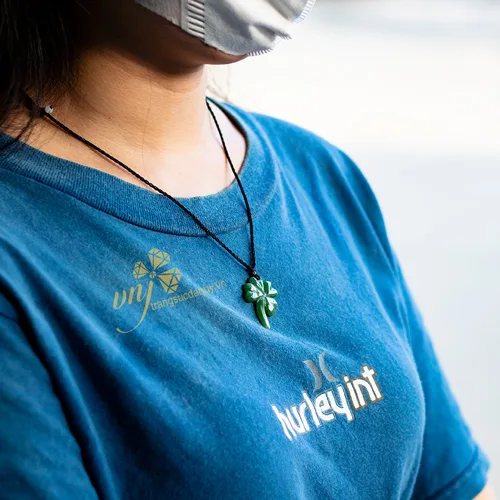 Cỏ 4 Lá Ngọc Bích