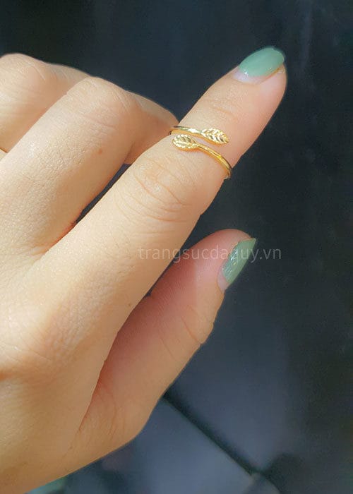nhẫn hình lá 