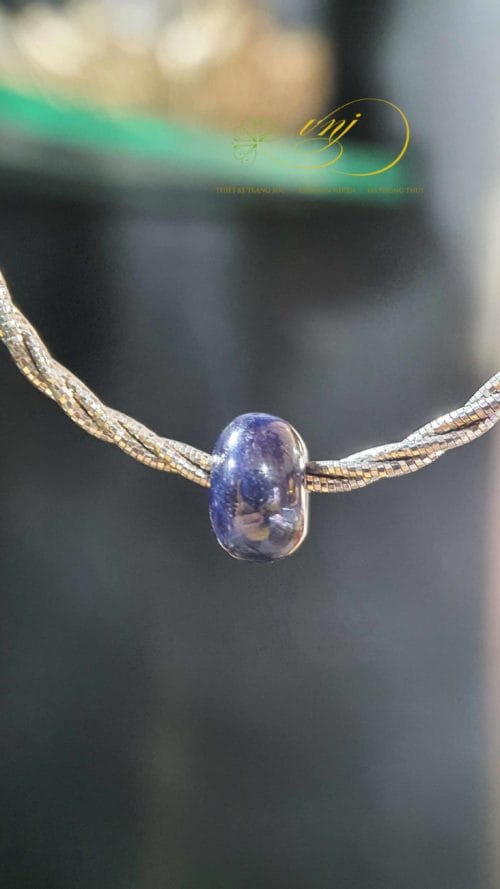 charm đá sappphire blue