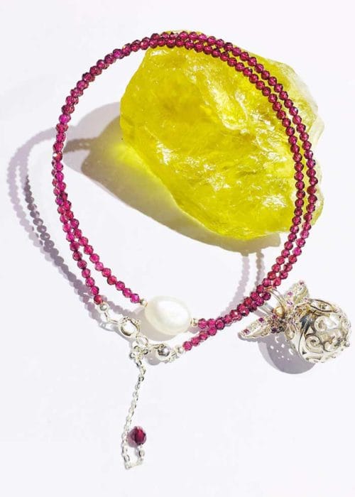 Vòng Garnet Đỏ Mix Charm Locket