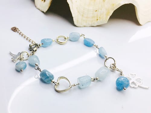 Vòng tay aquamarine mix charm