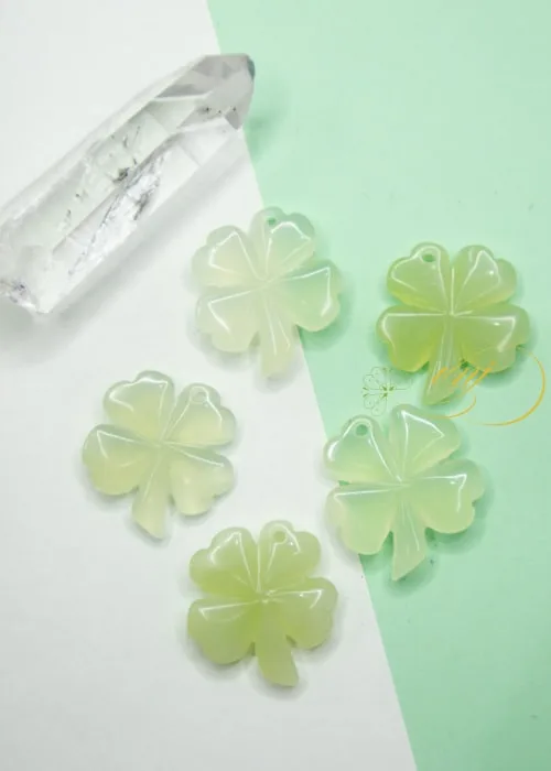 Cỏ 4 Lá May Mắn Đá Serpentine CDSP1