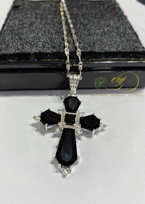 Mặt Dây Chuyền Thánh Giá Đá Thiên Thạch Đen Bạc 925 MDTT2