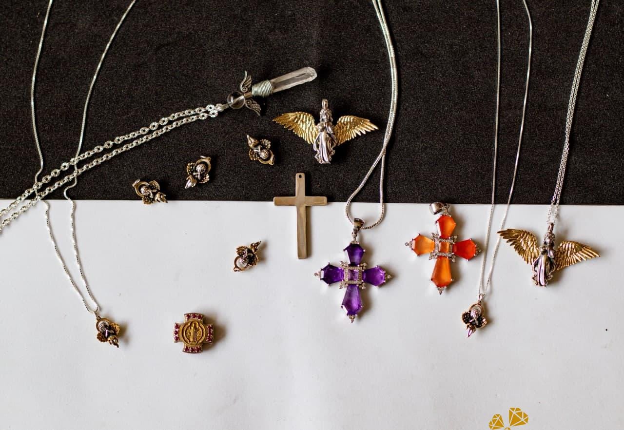 Trang Sức Tôn Giáo