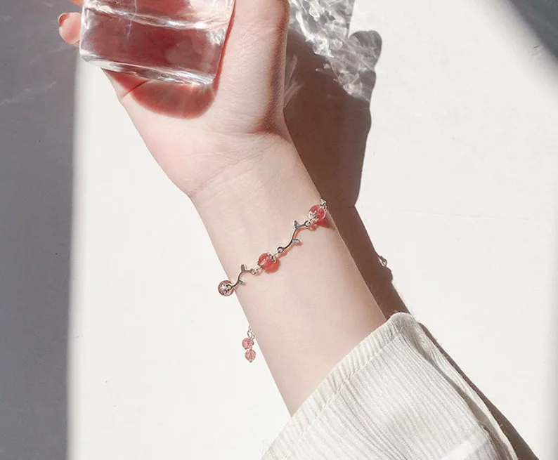 Vòng Charm Thạch Anh Dâu VCQD9 - Ảnh 3
