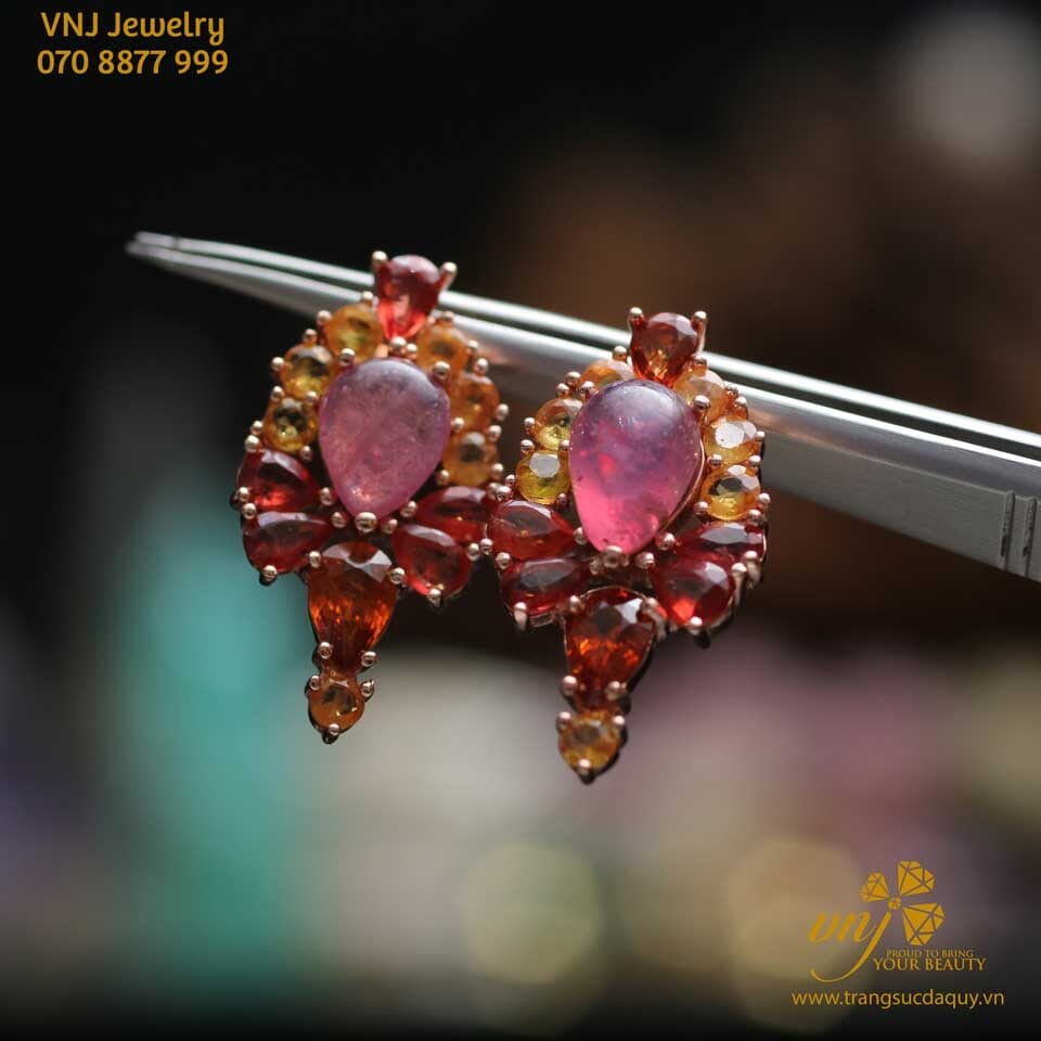 Bông Đá Tai Ruby Btr14