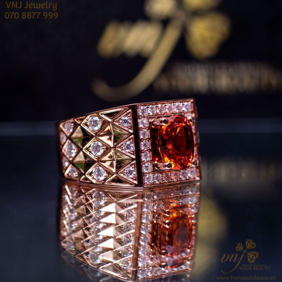 Nhẫn Garnet