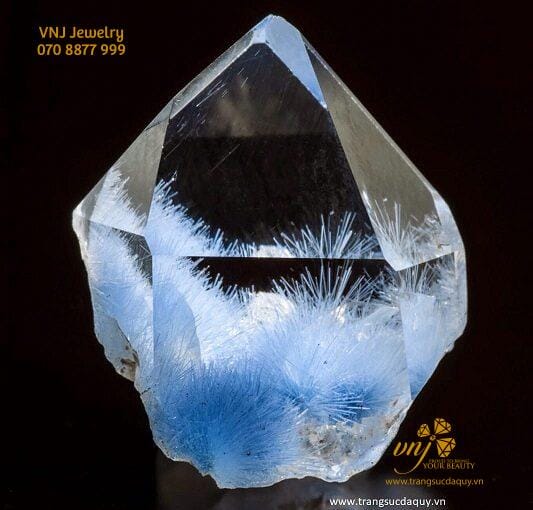 Thạch Anh Dumortierite