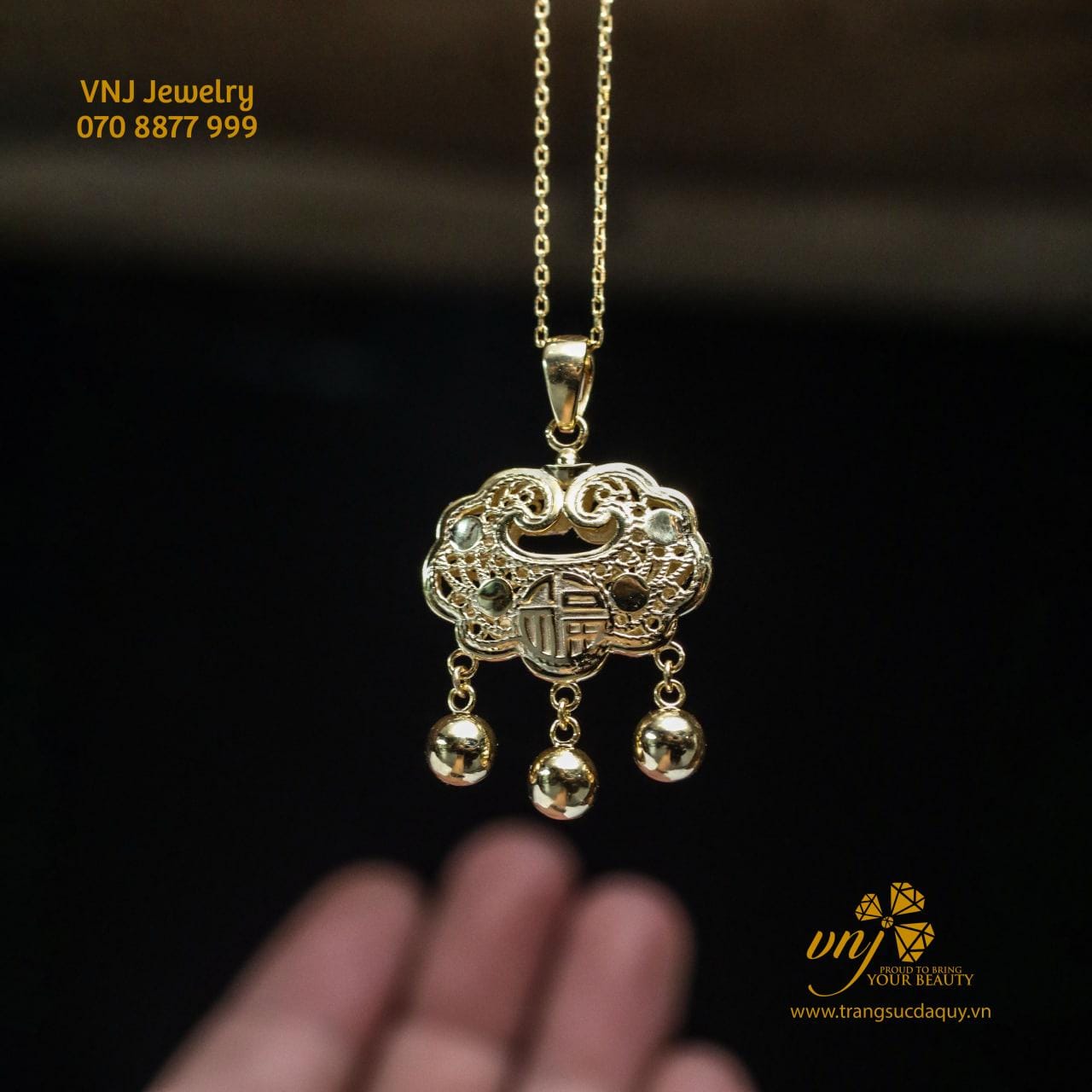 khóa trường mệnh