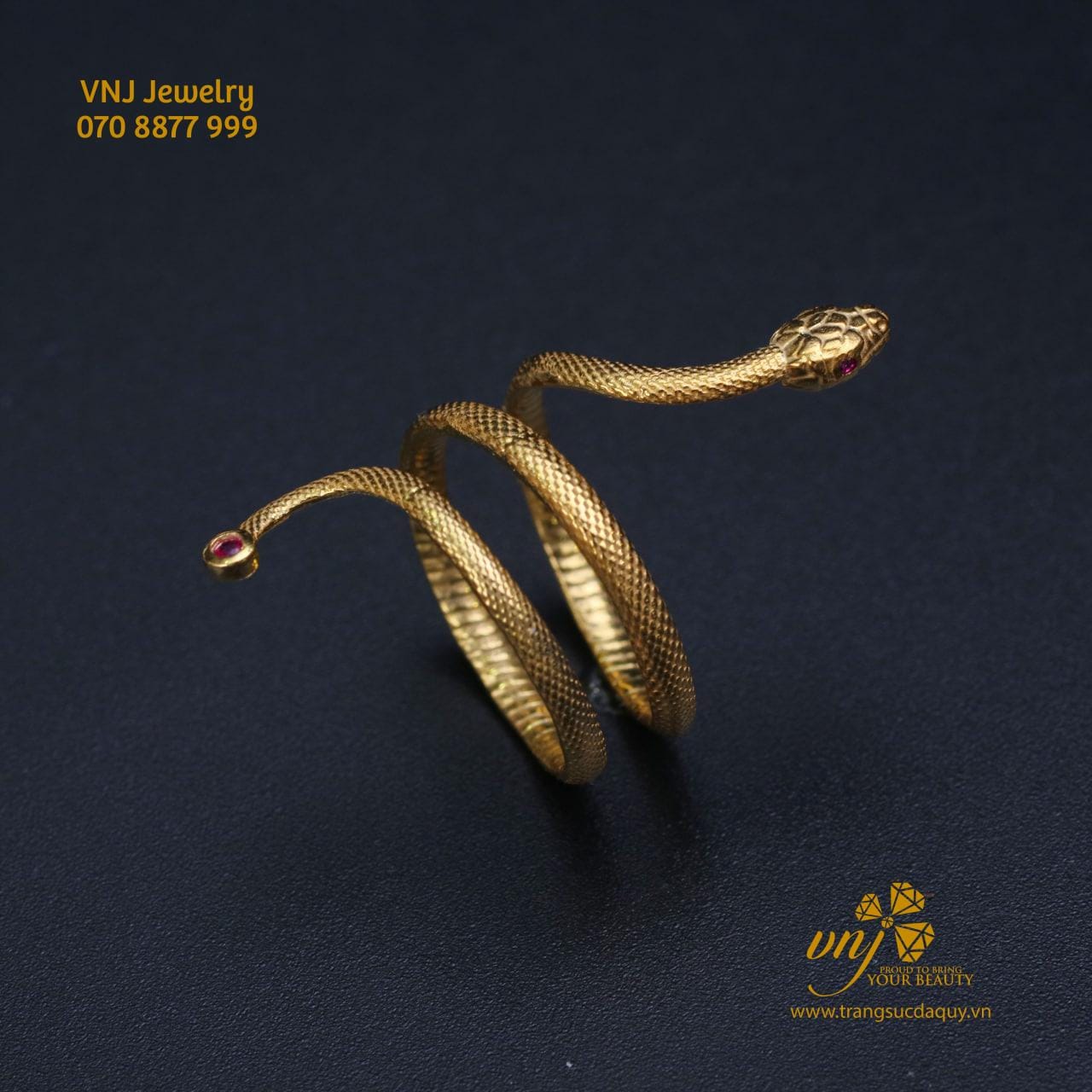 Nhẫn rắn vàng 18K