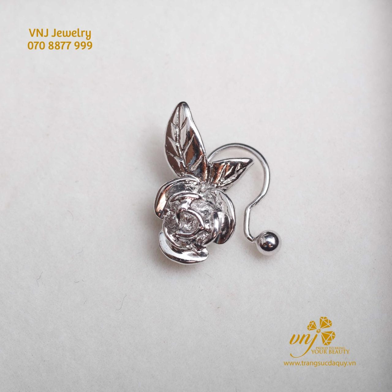 Khuyên Mũi Bạch Kim Hoa Hồng NP16