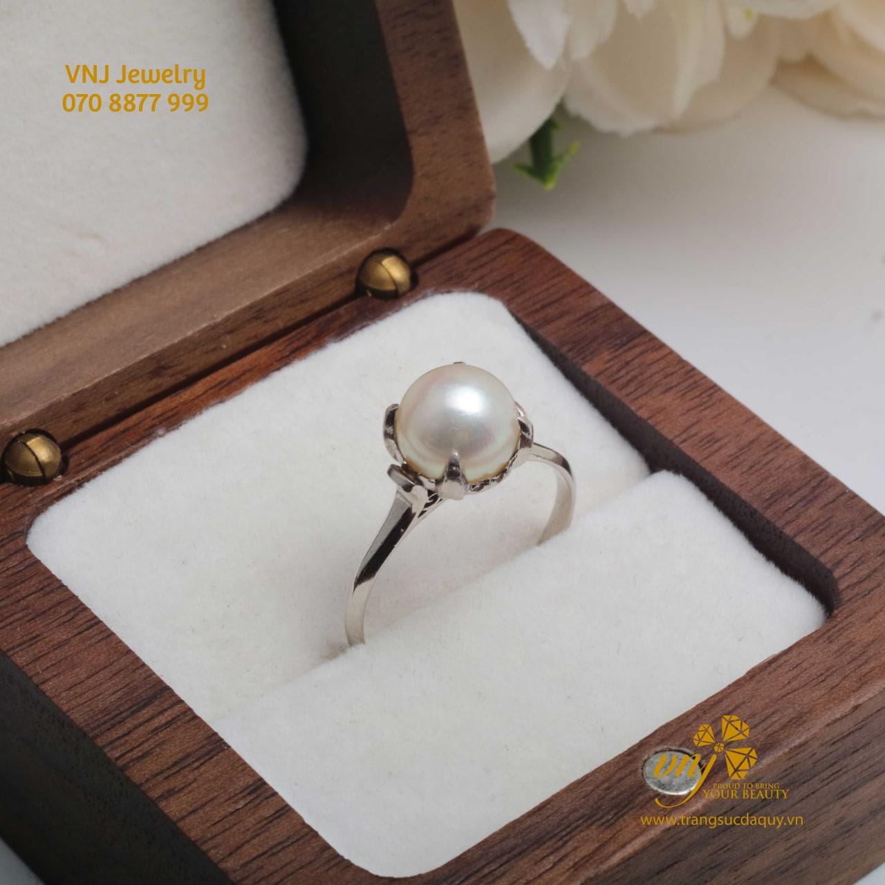 Nhẫn Ngọc Trai Bạch Kim NWNT6