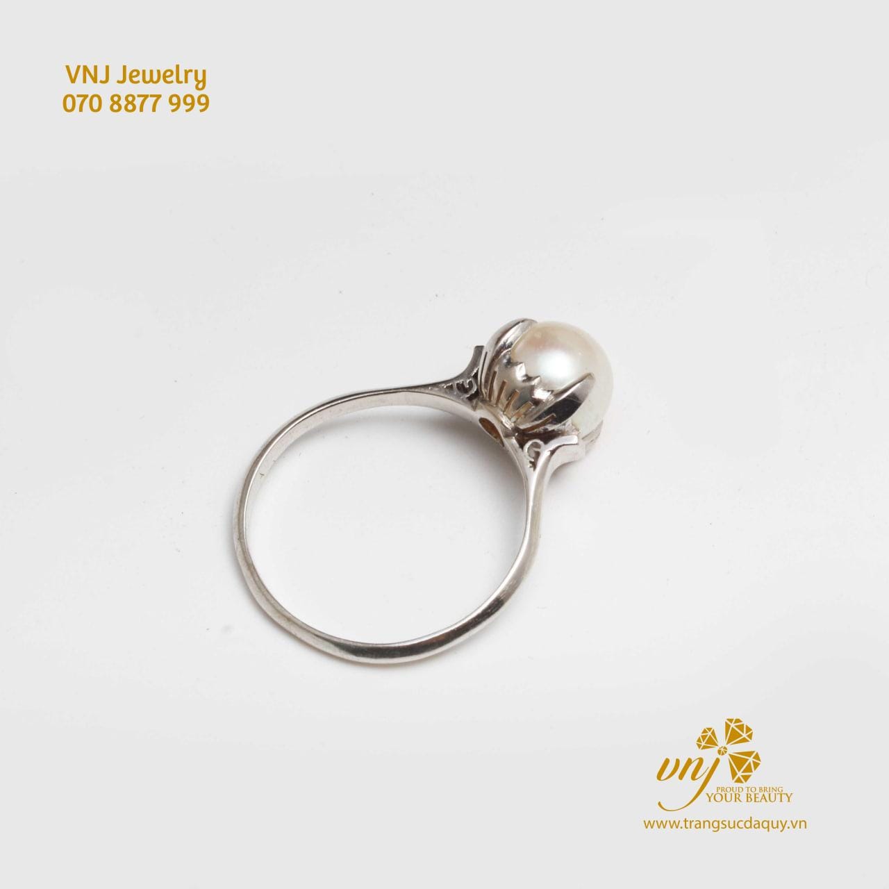 Nhẫn Ngọc Trai Bạch Kim NWNT6