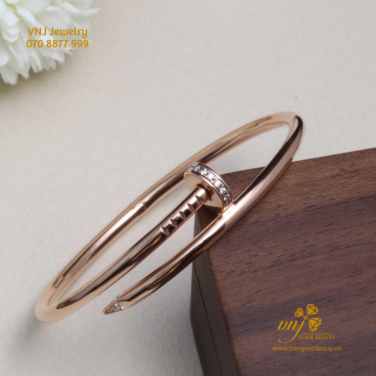 Vòng Tay Đinh Kim Cương Vàng Hồng 18K LTD5