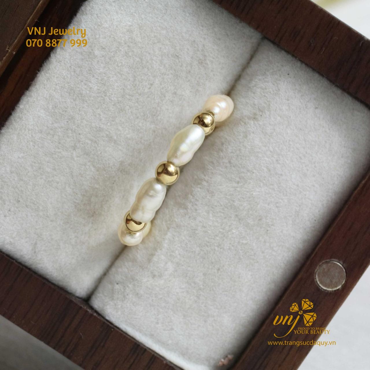 Nhẫn Ngọc Trai Mix Bi Vàng 18K NWNT7