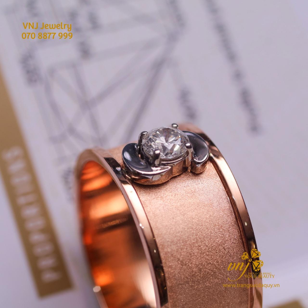 Nhẫn Kim Cương Nam Vàng Hồng NM80