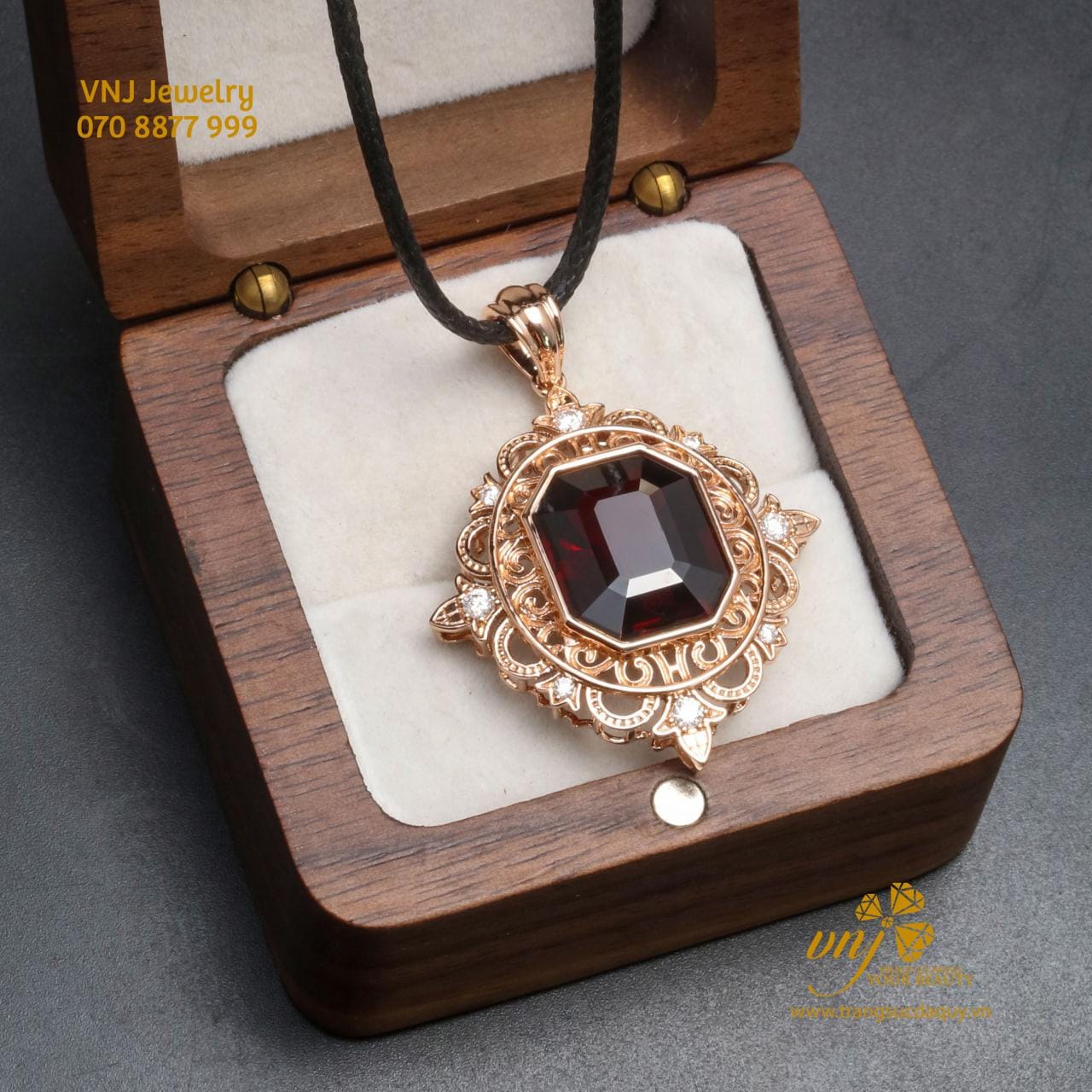 Mặt Dây Chuyền Đá Garnet MDG8