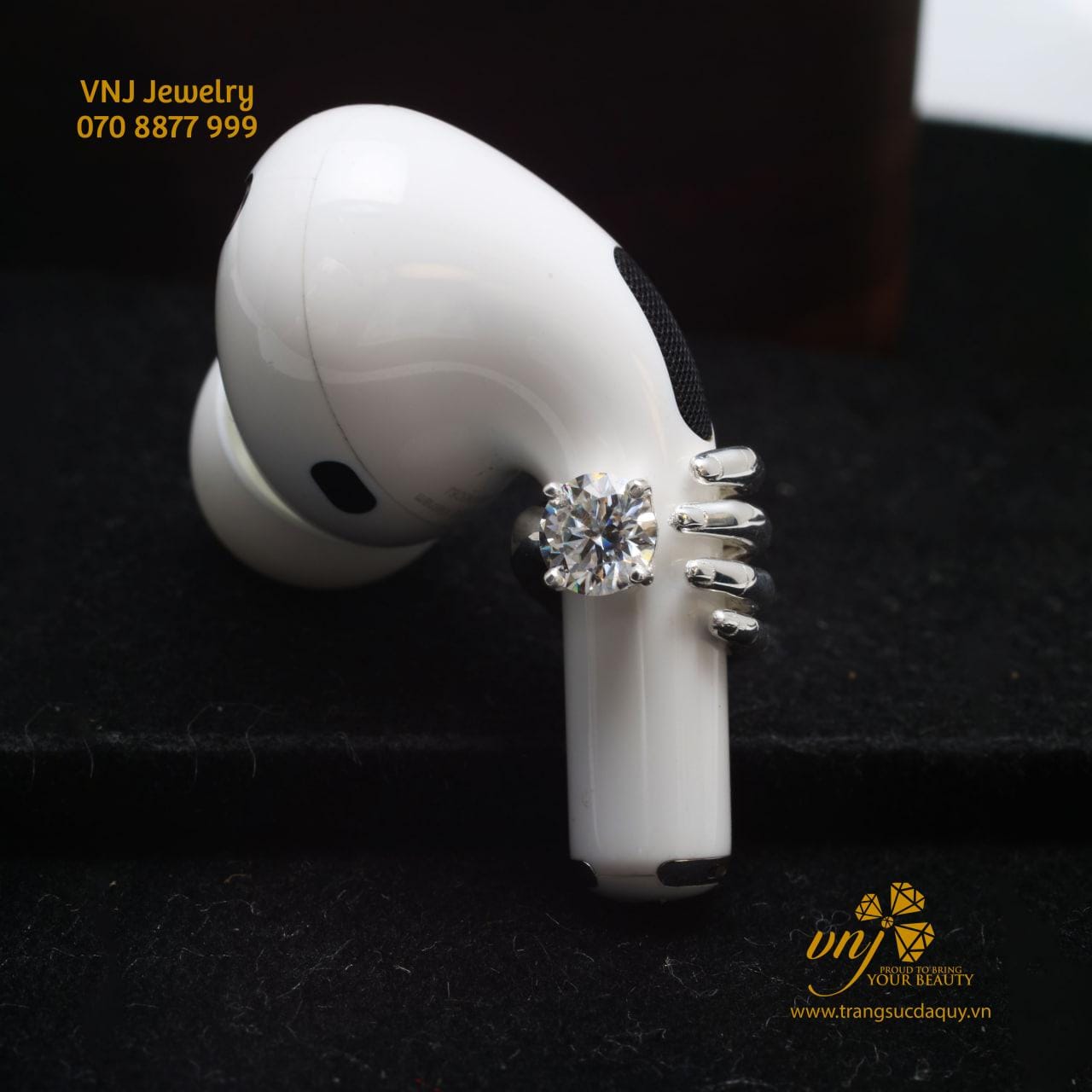 Ốp Tai Nghe Vàng 18K Đính Kim Cương BTKC1