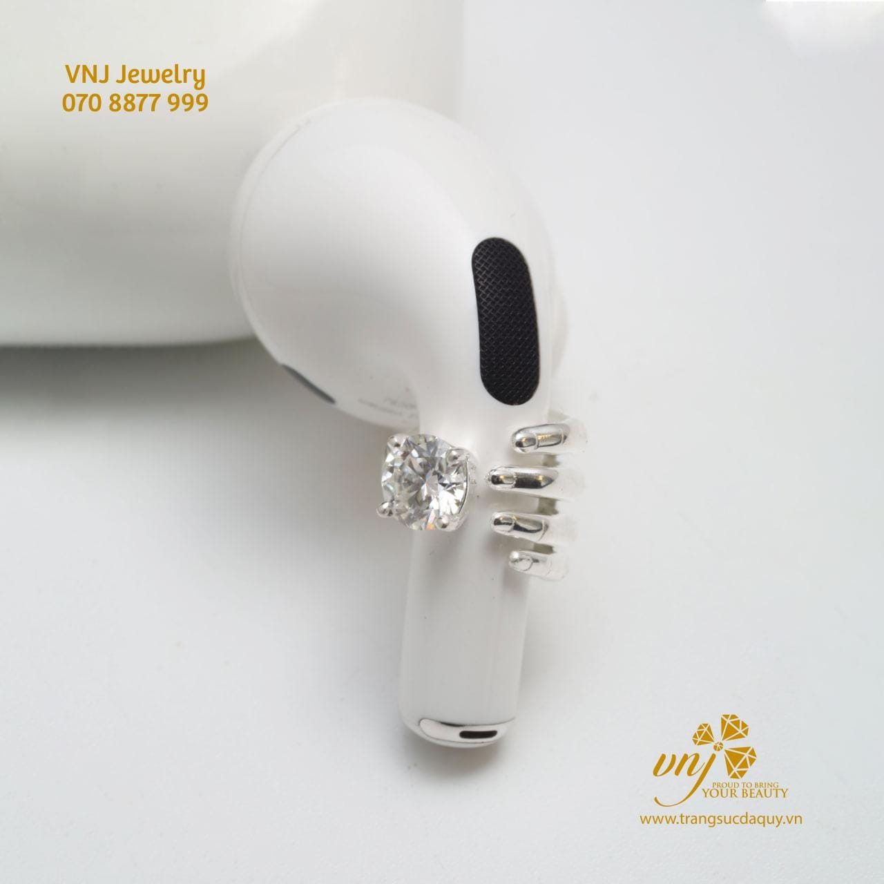 Ốp Tai Nghe Vàng 18K Đính Kim Cương BTKC1