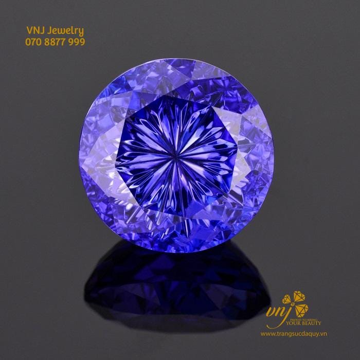Đá Tanzanite Tính Chất Và Giá Cả Của Viên Đá Xanh Quý Hiếm