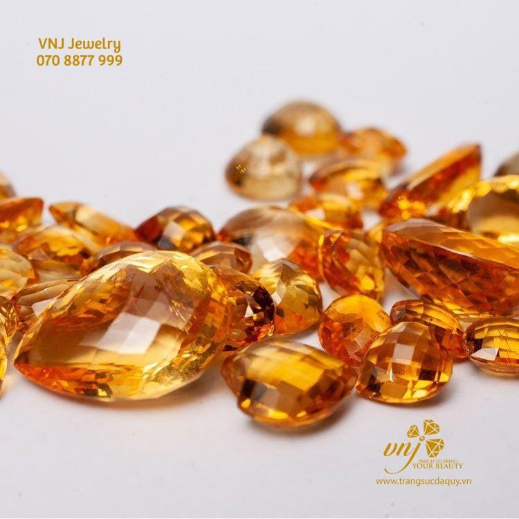 Thạch Anh Vàng Viên Đá Của Năng Lượng Tích Cực