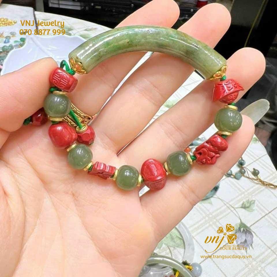 Vòng Ngọc Bị Bể Phải Làm Sao? Giải Pháp Cho Những Chiếc Vòng Nguyên Khối