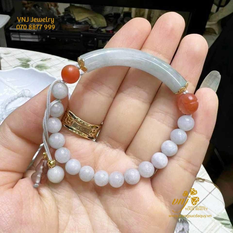 Vòng Ngọc Bị Bể Phải Làm Sao? Giải Pháp Cho Những Chiếc Vòng Nguyên Khối