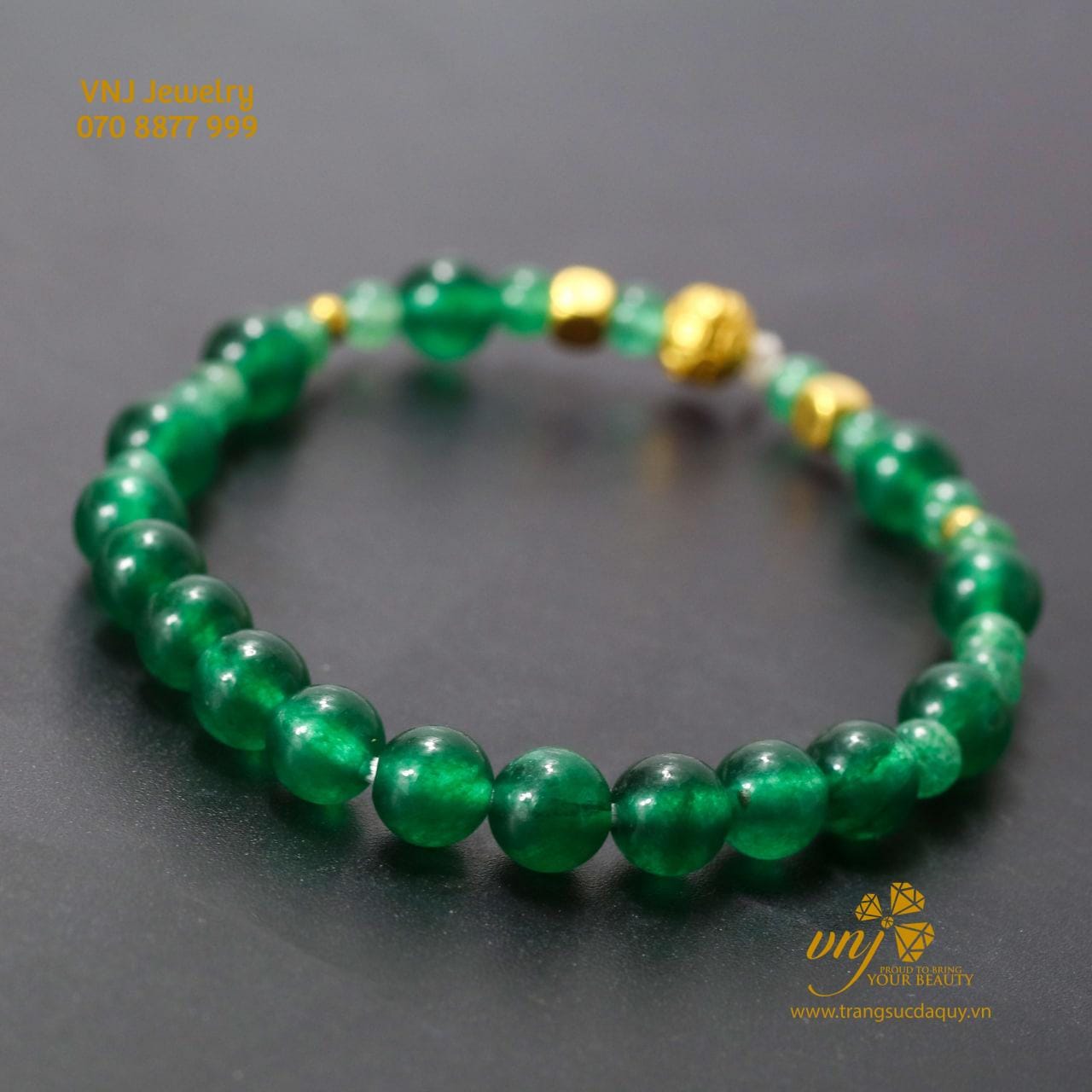 Chuỗi Thạch Anh Dâu Xanh Mix Charm Vàng 24K VDQX3