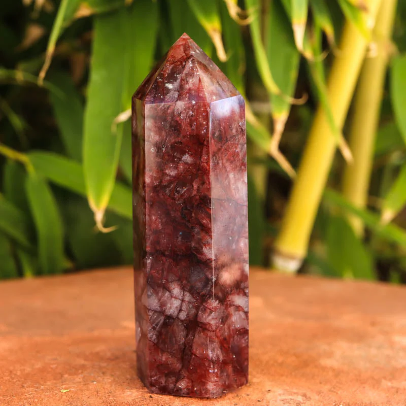 Hematoid Quartz Là Gì ?