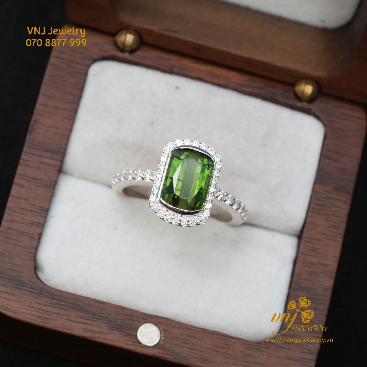 Nhẫn Nữ Đá Peridot NWP11
