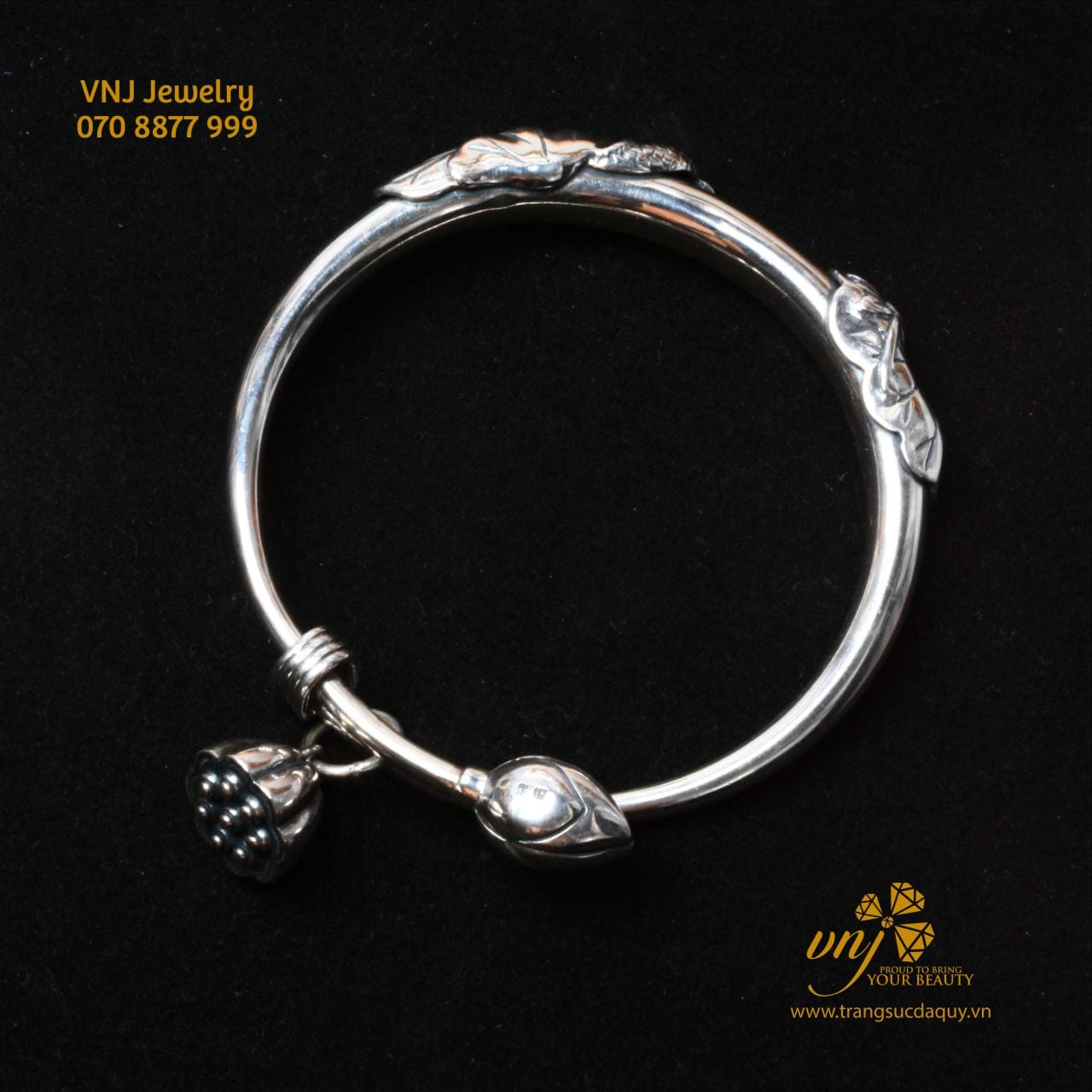 Vòng Tay Hoa Sen Bạc