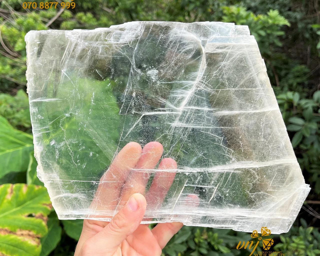 Đá Selenite - Tính Chất Nguồn Gốc Và Ý nghĩa