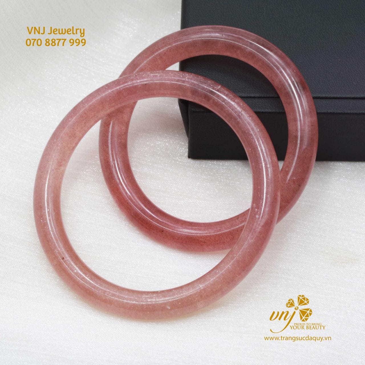Vòng Nguyên Khối Thạch Anh Hồng Dâu VKD1