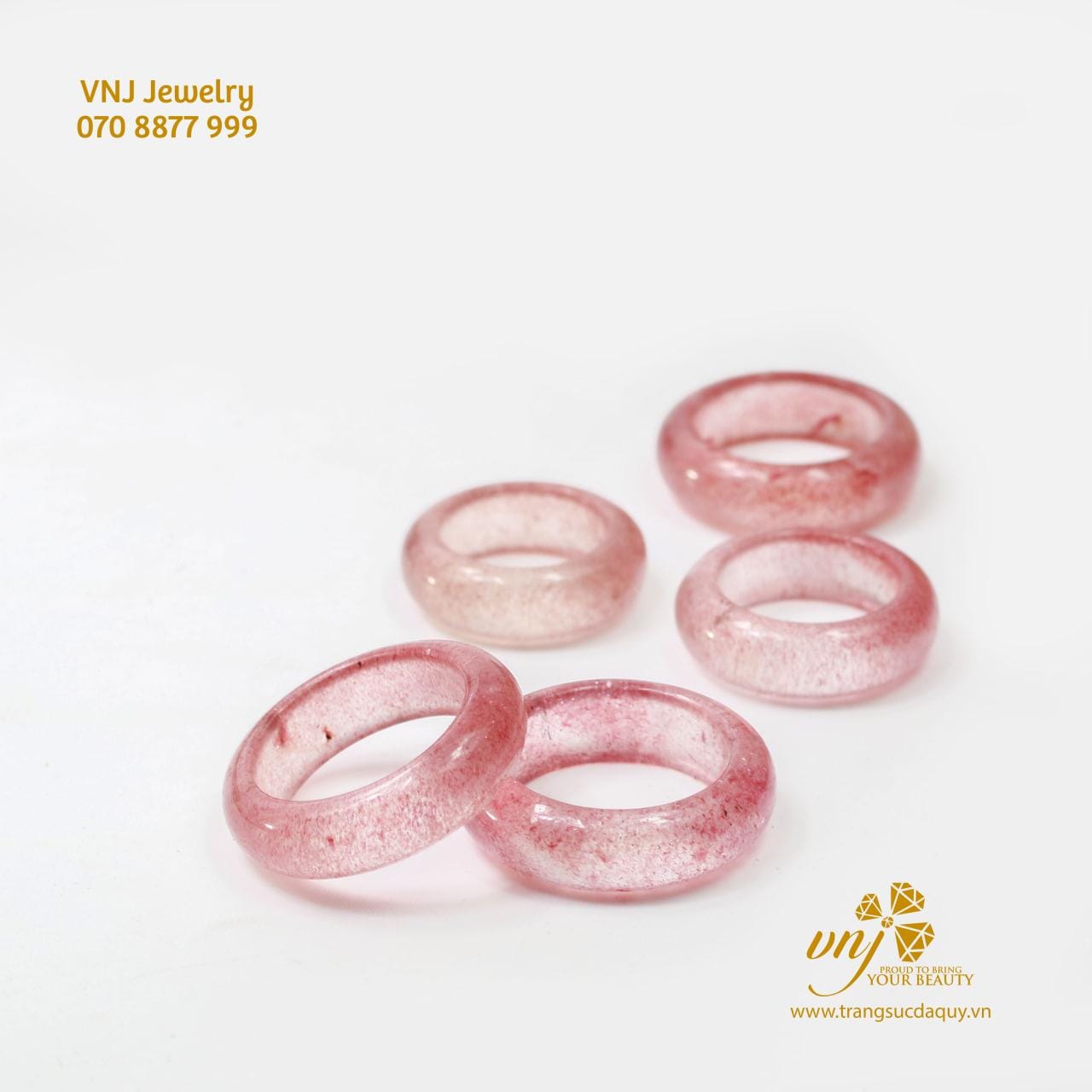 Nhẫn Thạch Anh Hồng Dâu Nguyên Khối