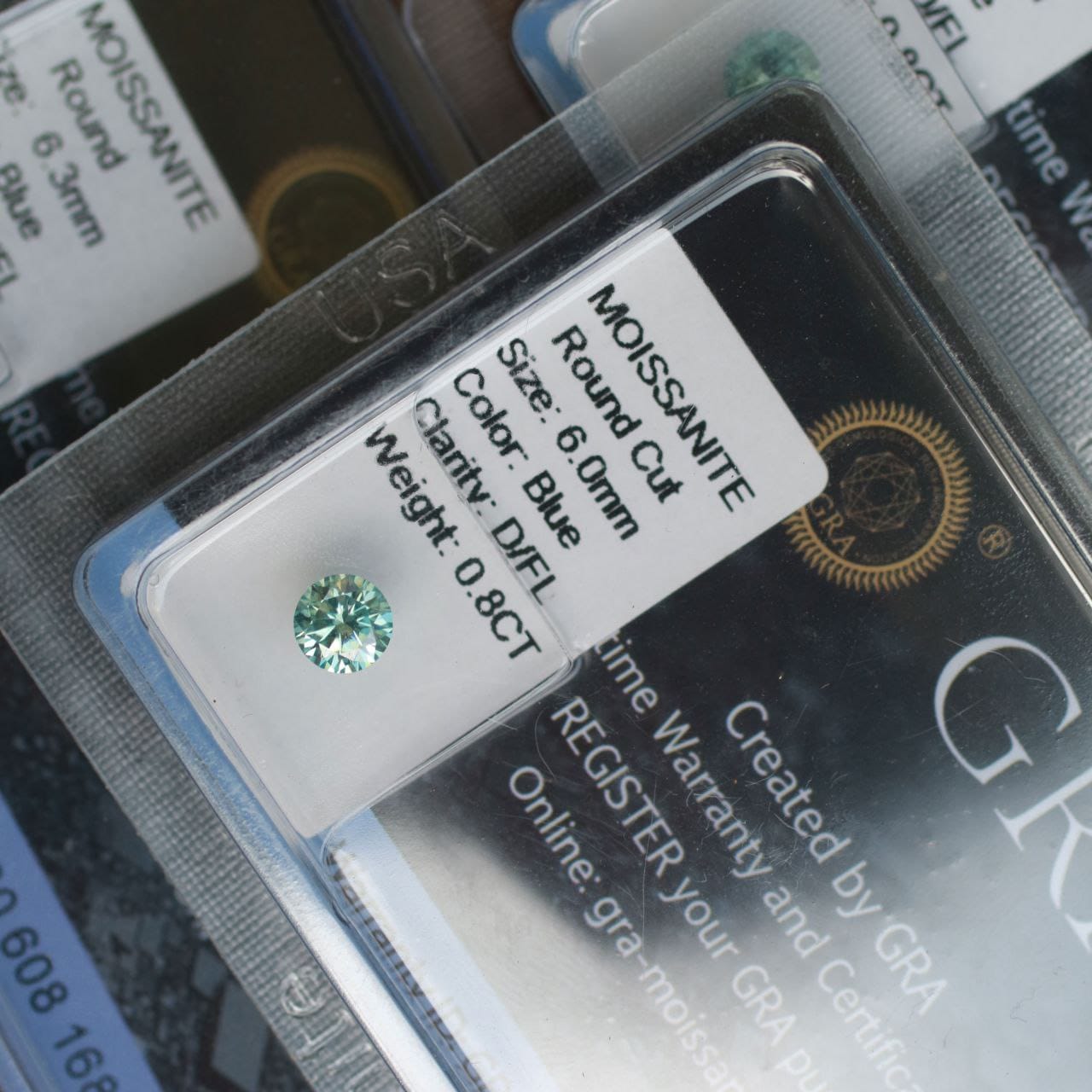 Đá Moissanite Blue Color Size 4.5 -> 9.0 ly