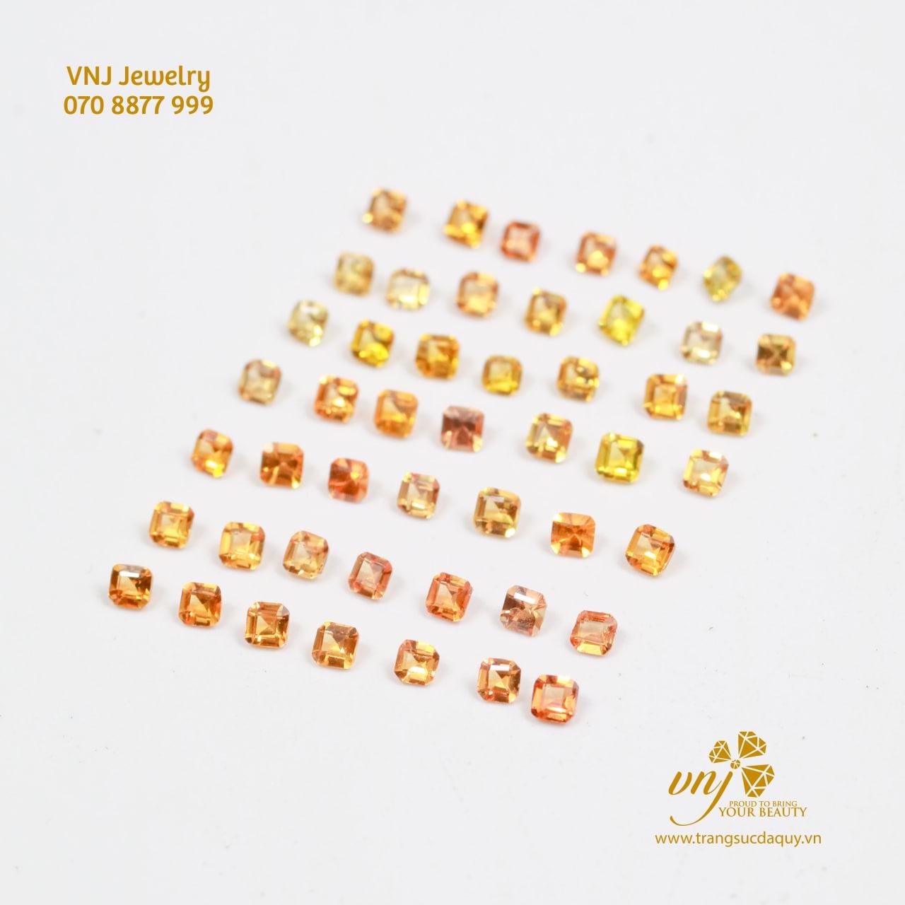 Sapphire Vàng Tấm Cắt Giác Vuông VJS118