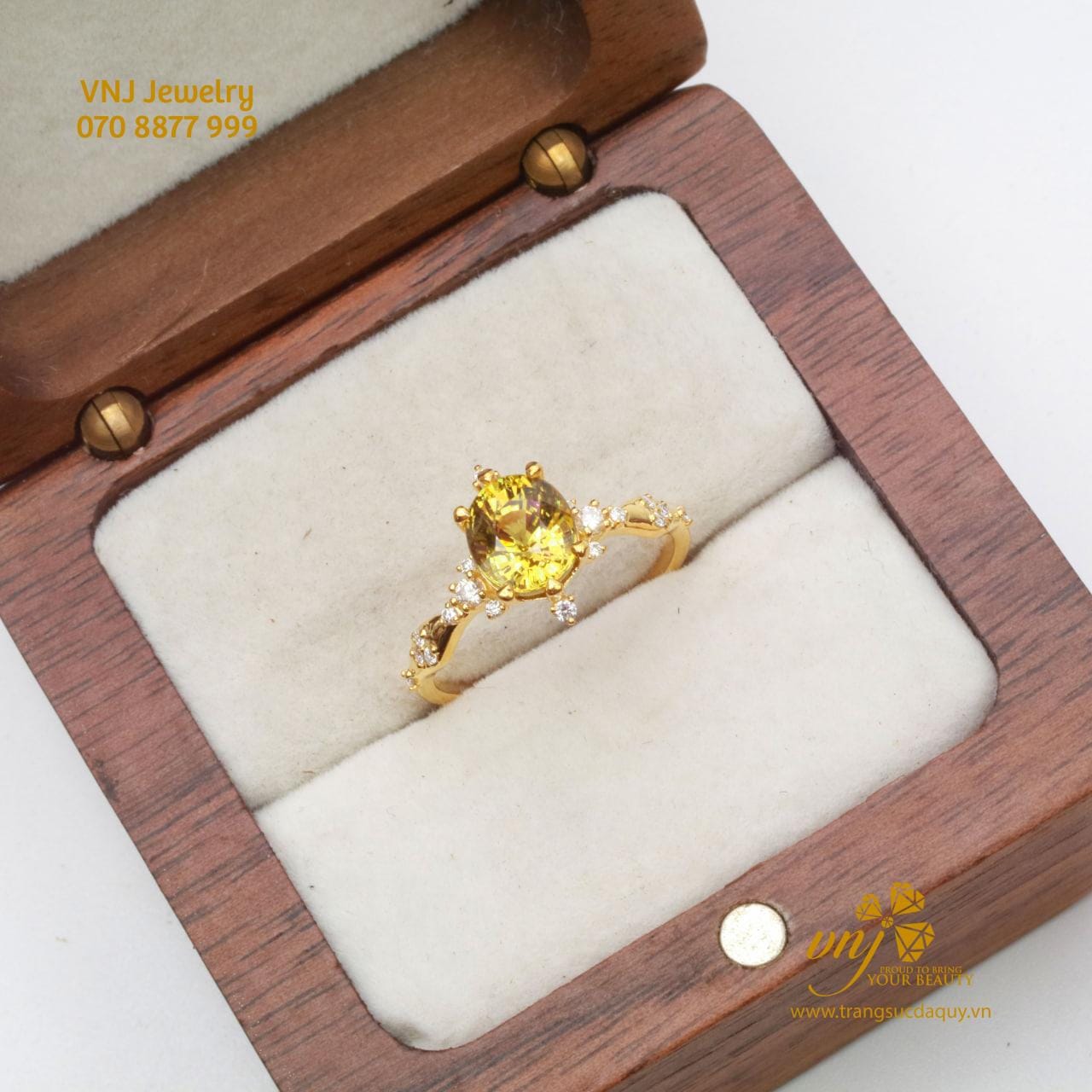 Nhẫn Garnet Vàng Thiên Nhiên NWG10