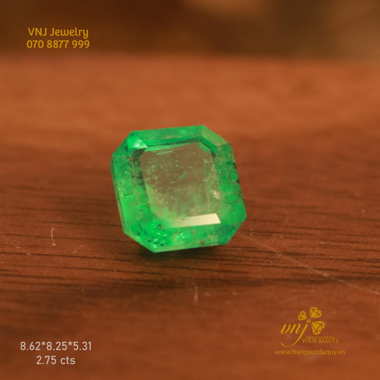 Đá Emerald Cắt Vuông DQE18