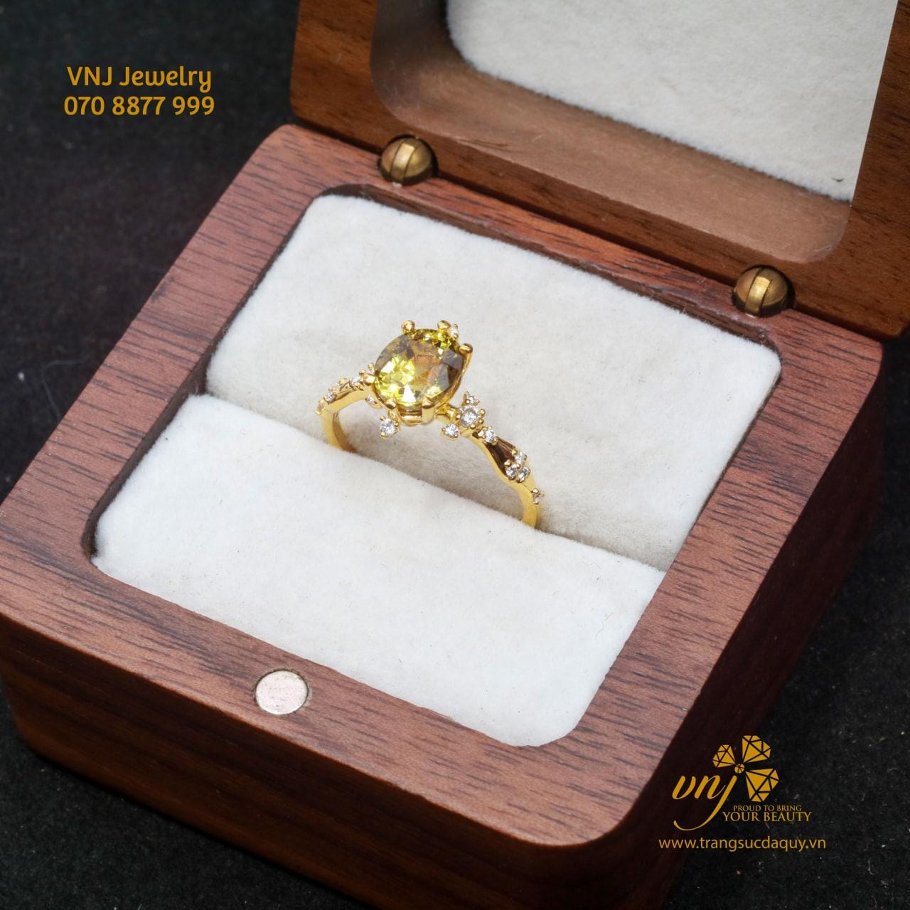 Nhẫn Garnet Vàng Thiên Nhiên NWG10
