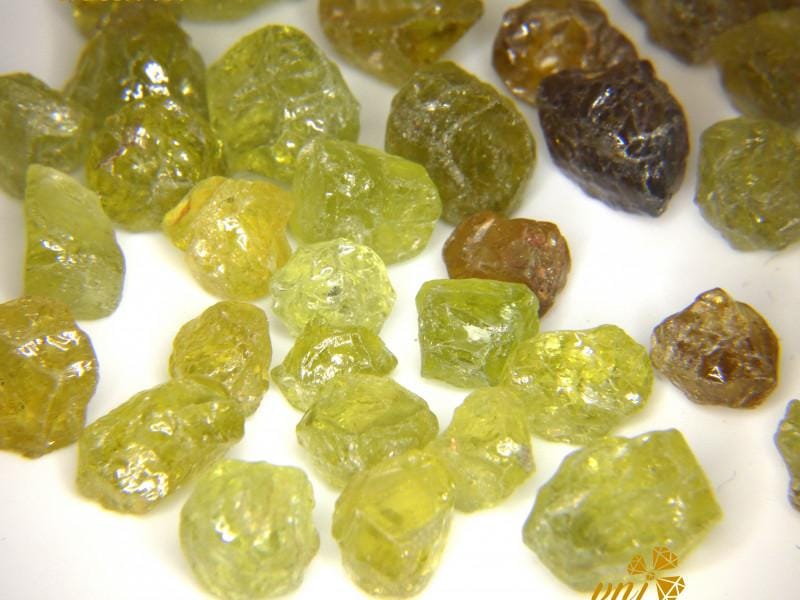 Đá Mali Garnet Nguồn Gốc Công Dụng Và Giá Trị