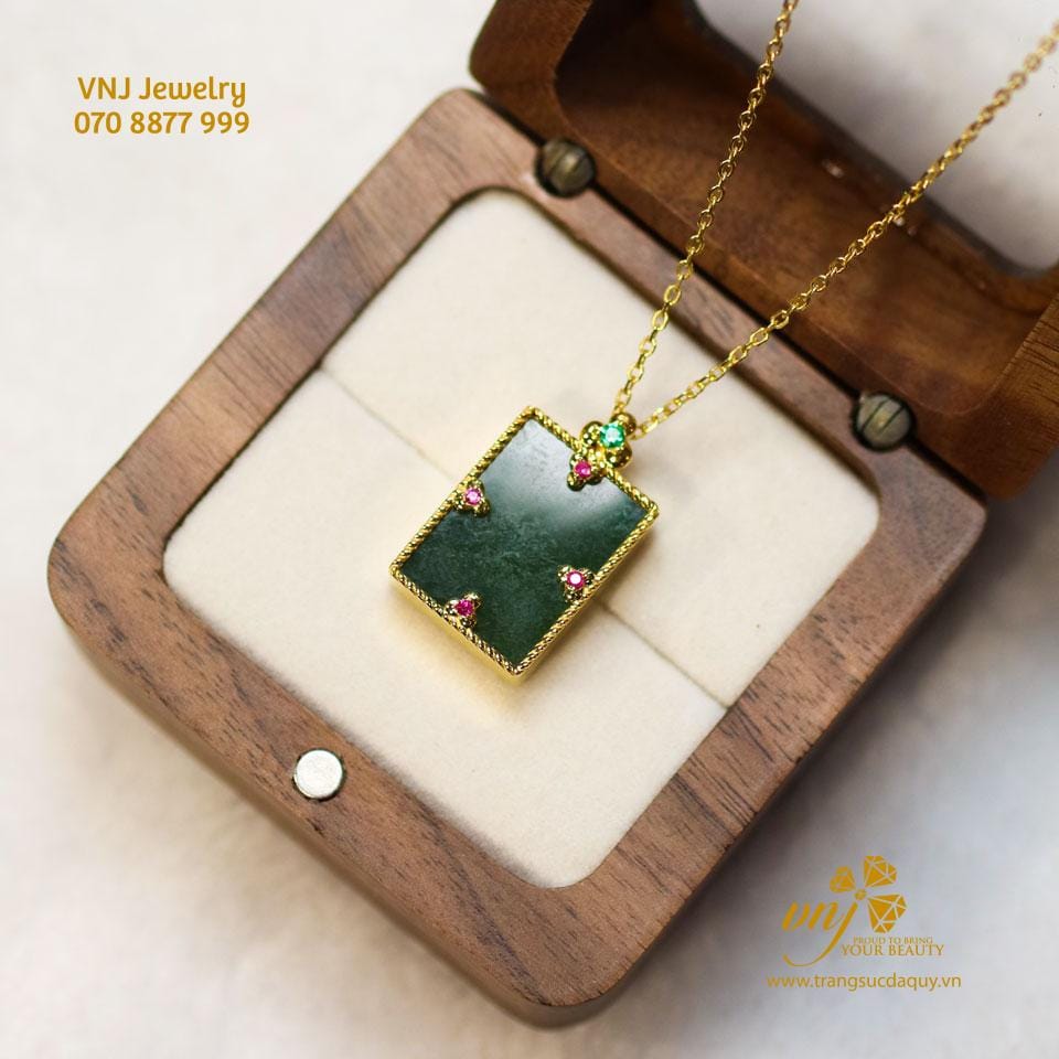 Mặt Dây Chuyền Ngọc Bích (2)