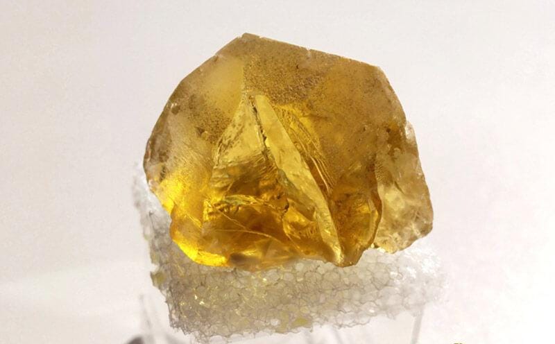 Orthoclase Là Đá Gì ? Khám Phá Ý Nghĩa Và Công Dụng